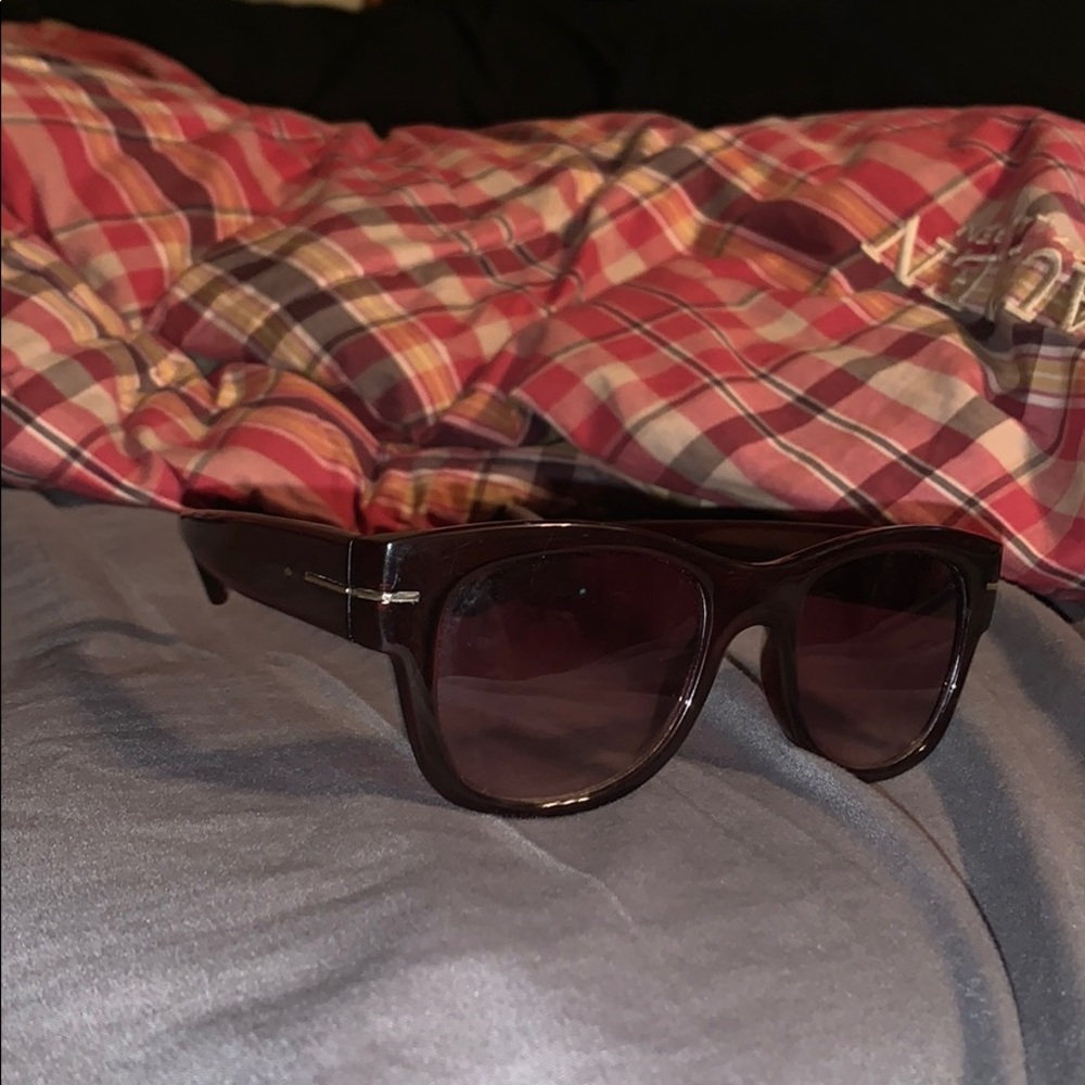 Women’s fossil glasses
